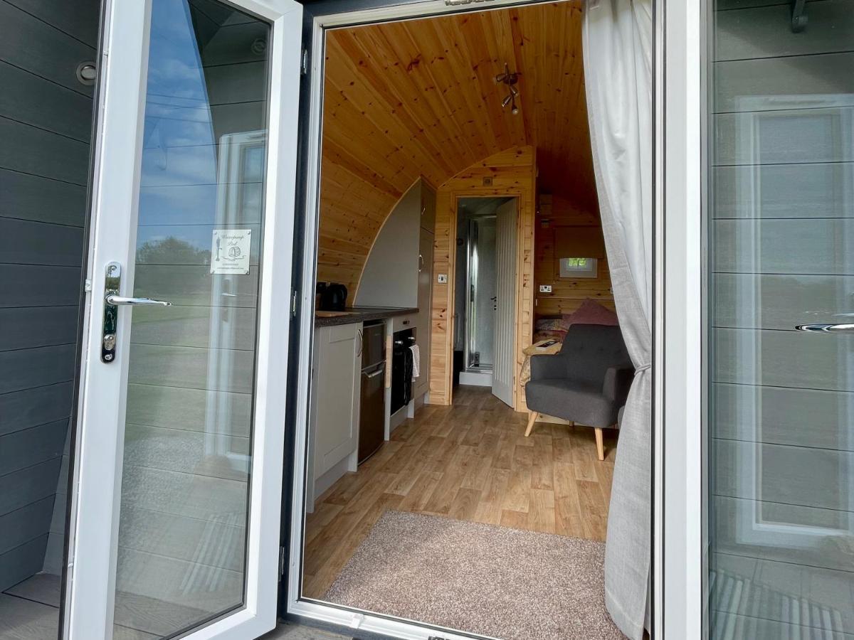 Waterpump Pod For 2 Adults With Ensuite In The Suffolk Countryside Badingham 외부 사진