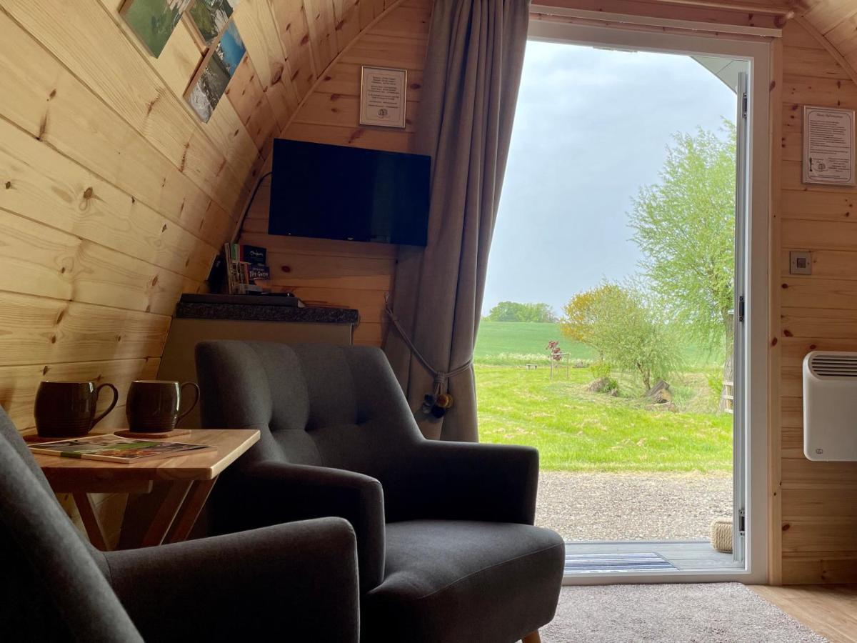 Waterpump Pod For 2 Adults With Ensuite In The Suffolk Countryside Badingham 외부 사진