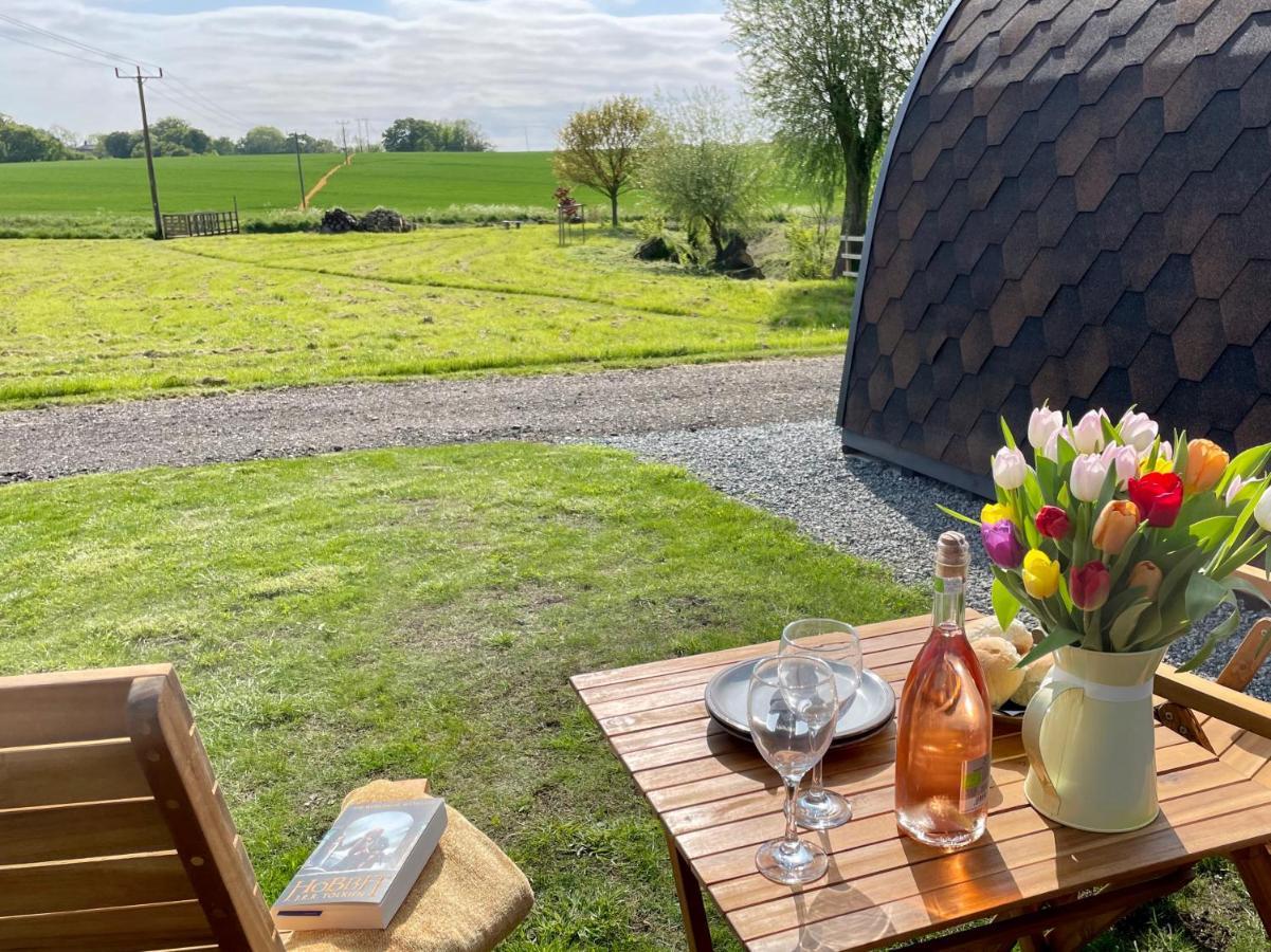 Waterpump Pod For 2 Adults With Ensuite In The Suffolk Countryside Badingham 외부 사진